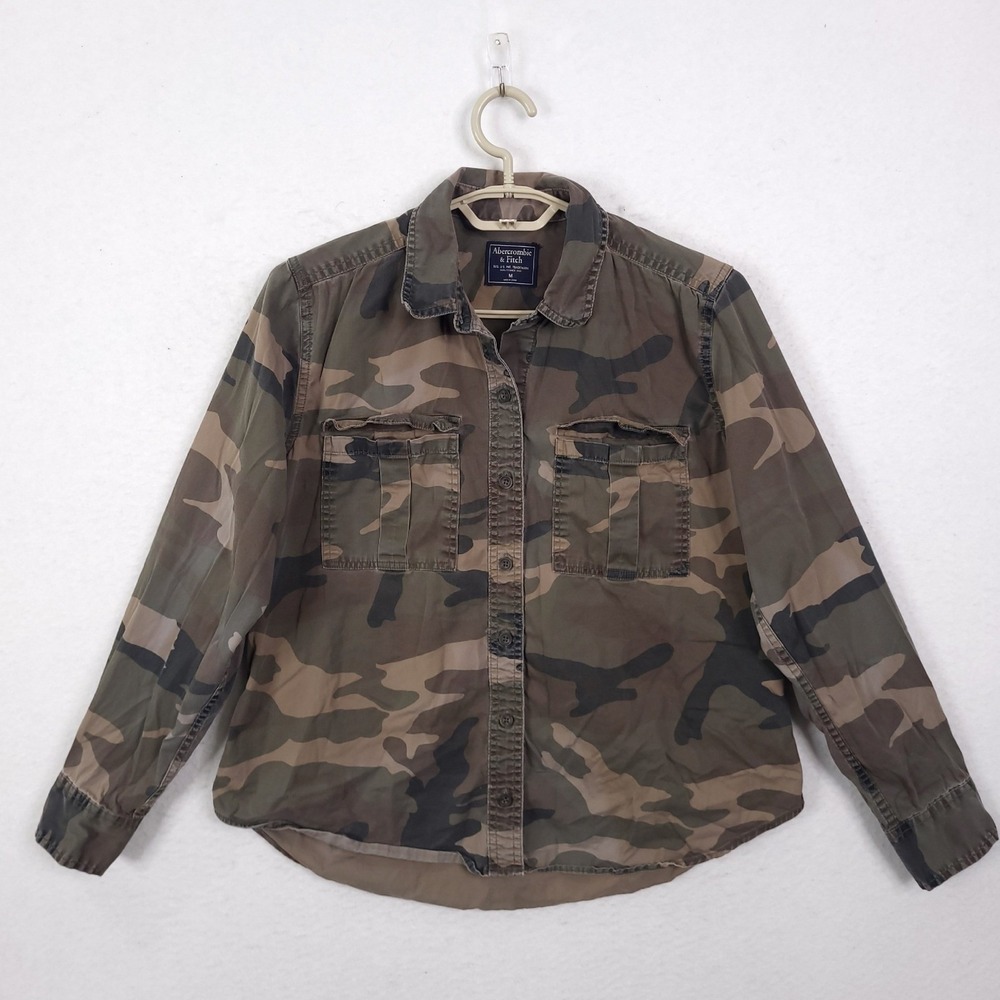 Abercrombie & Fitch Camo Button Down Shirt Women M Green Utility Top Woodcore